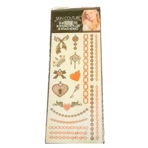 Skin couture 38 Metallic tattoos